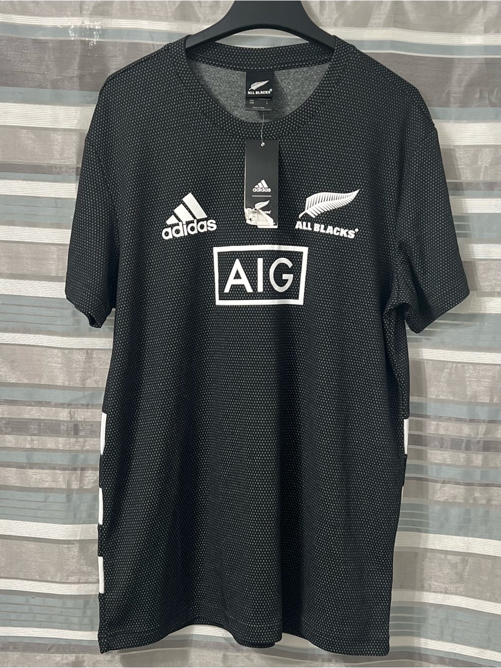 adidas Black All Blacks Rugby Performance Training Tee with AIG Sponsor 2019/20